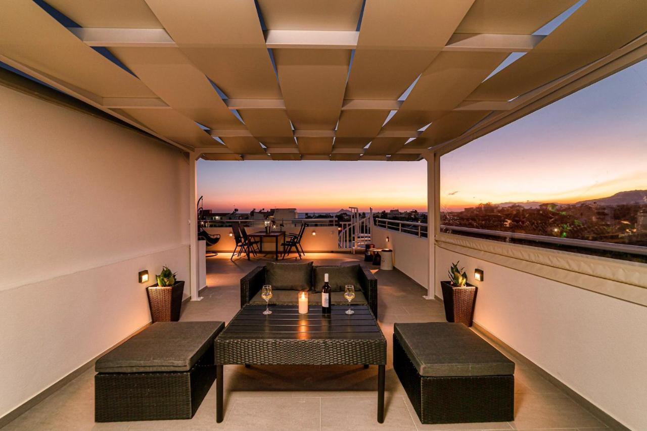 Ephantasy Living - Luxury Home With Roof Garden Kalamaki  Exterior photo